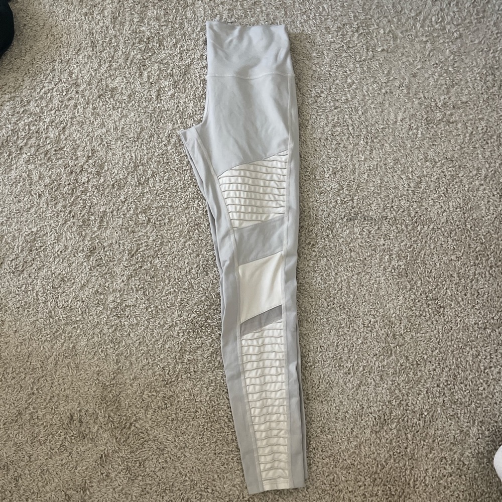 Alo Yoga High waisted Moto Legging